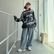 Typo pattern usefull knit/gray