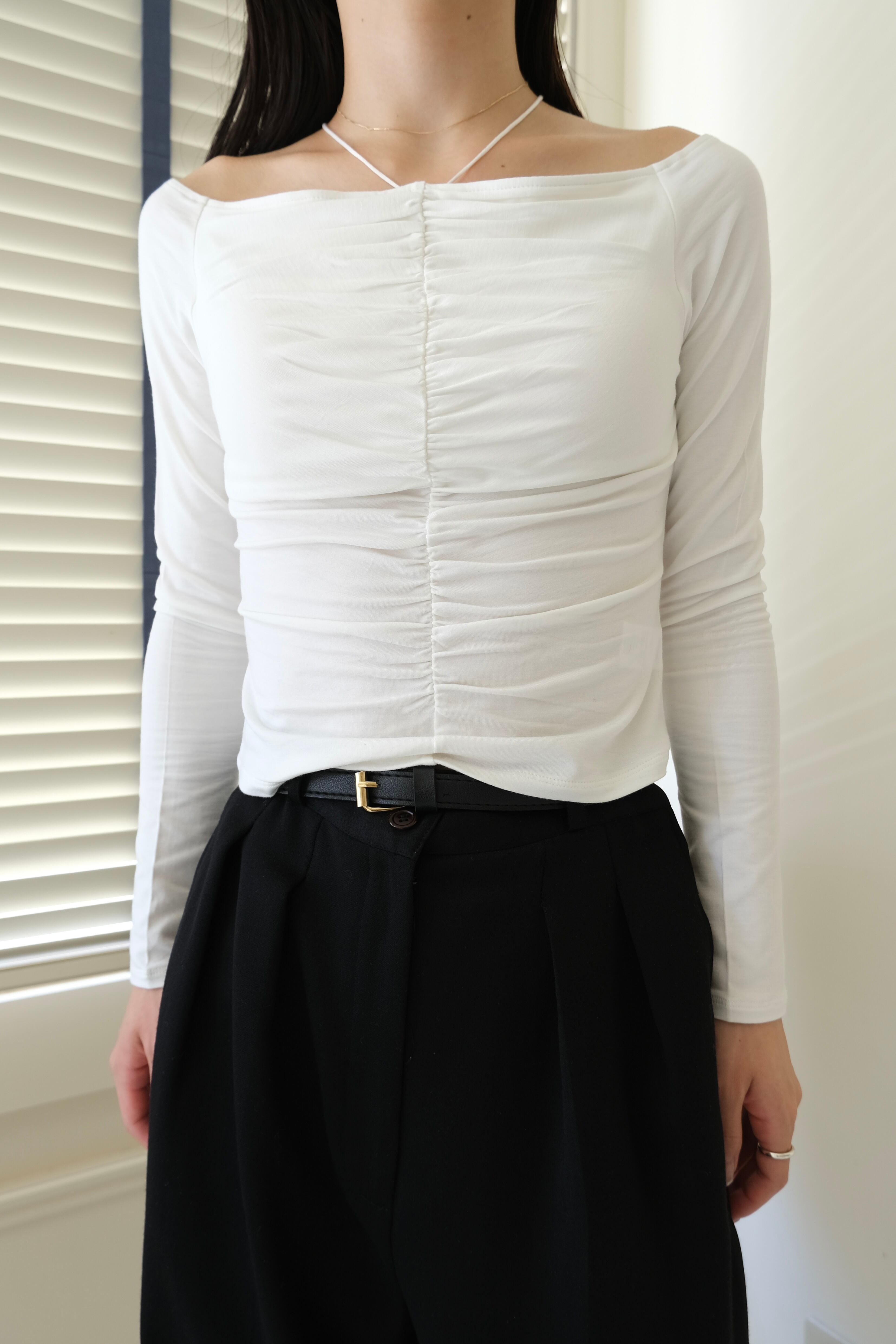 determ Gathered Off-shoulder Top
