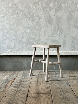 Stool (A25-146)