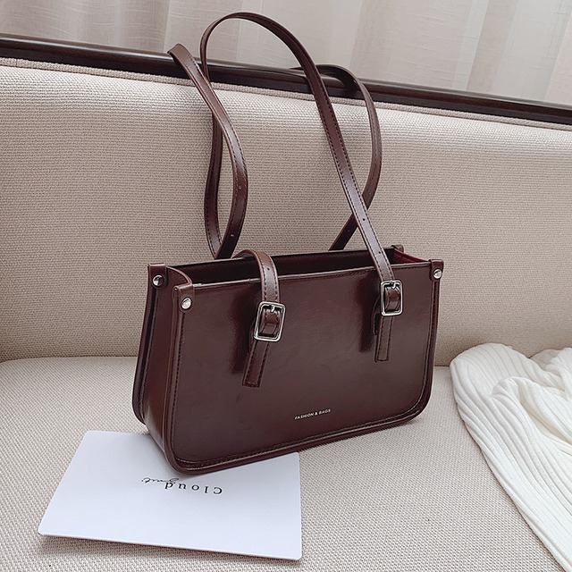 スタンダードオータムウィンターシングルショルダーバッグレッド レトロ 秋物 冬物 スクウェア Tiancai_Wing_Bag36809297880