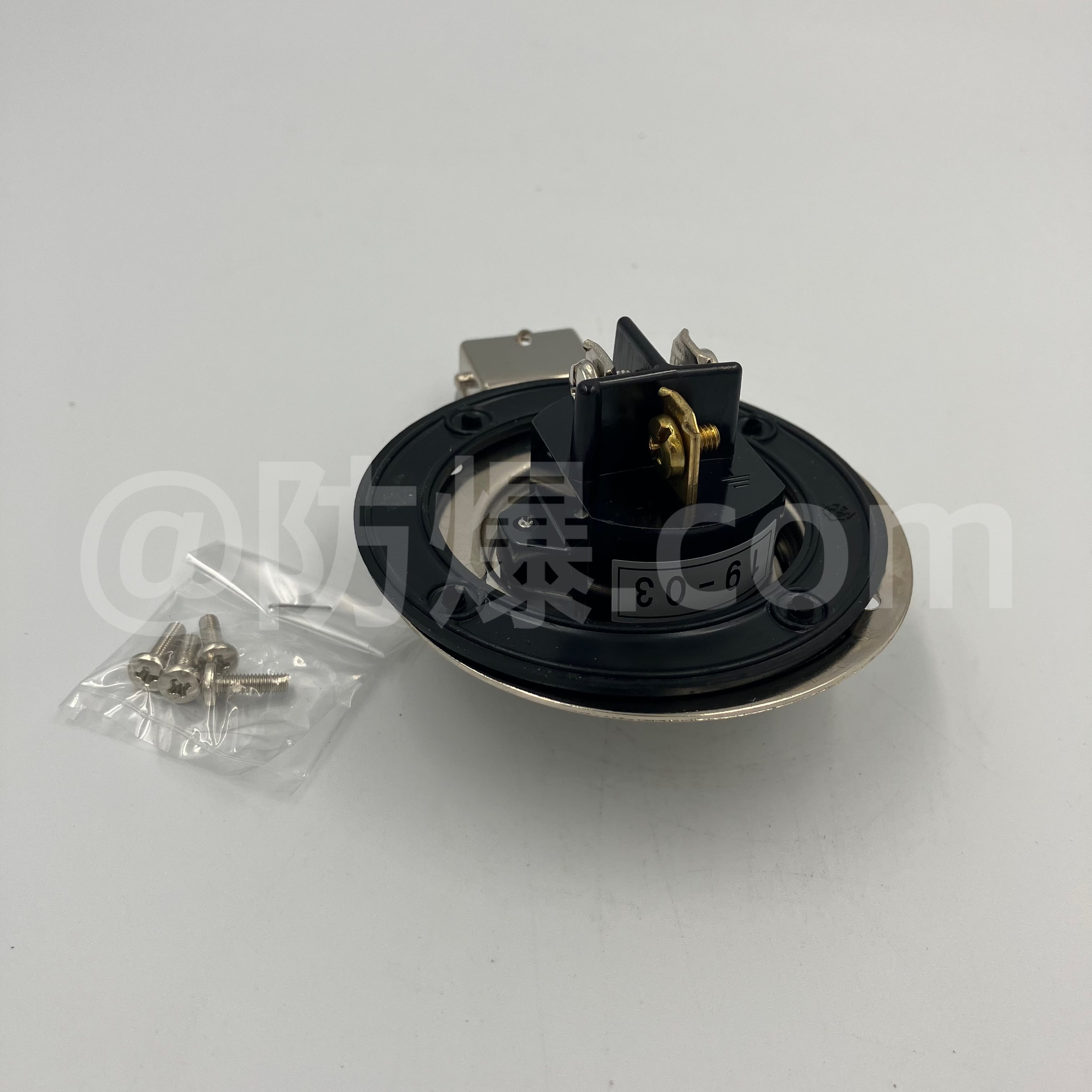 森式防水型コンセント 1807K | 防爆.com(㈱日東電気商会)