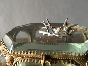 ツバメ ブローチ フランスアンティーク tsugai