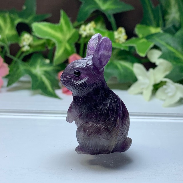 2.フローライトうさぎ・インテリア