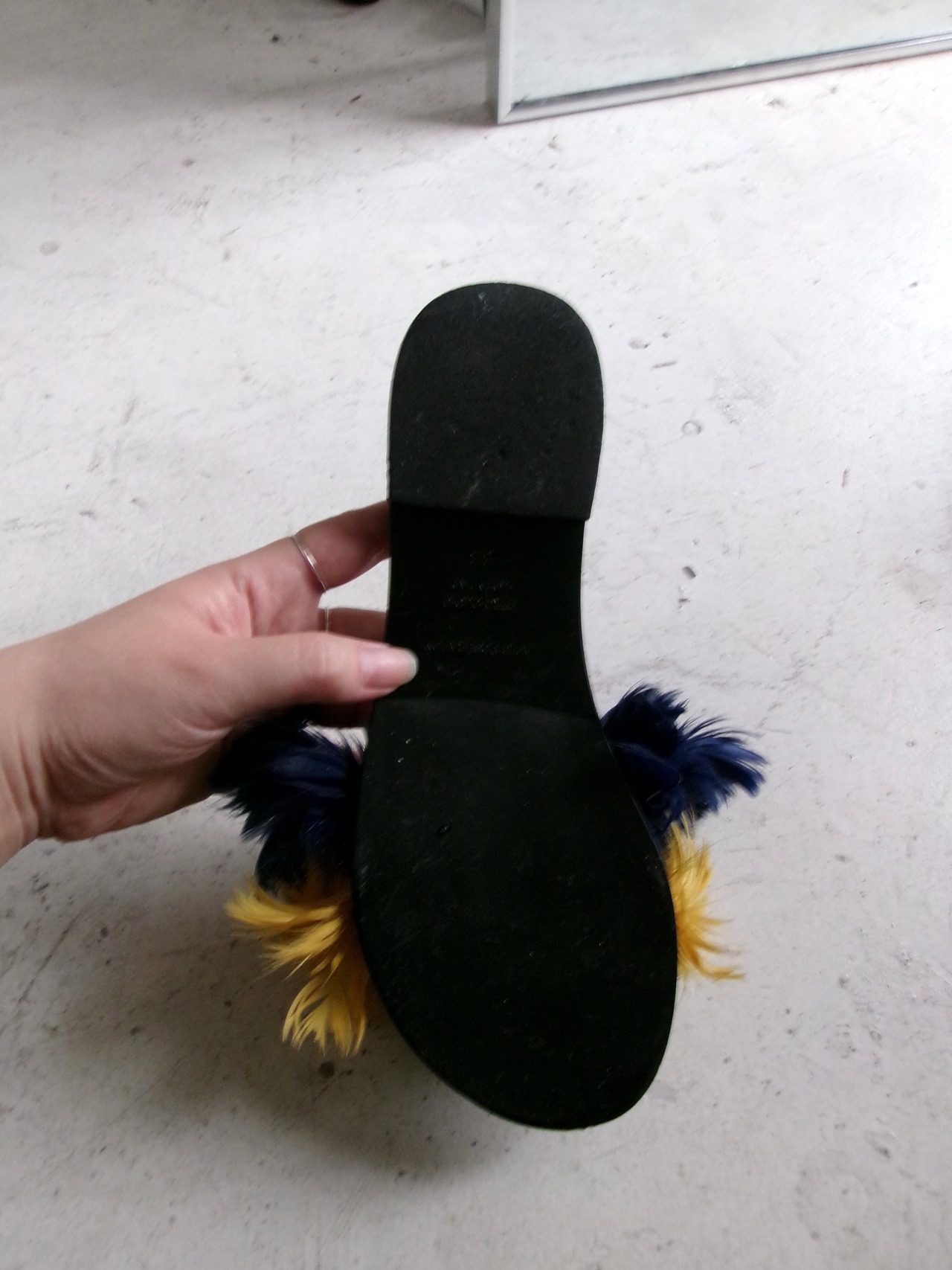 Feathers flat lather mules Made in Italy | フェザーフラットミュール メイドインイタリア