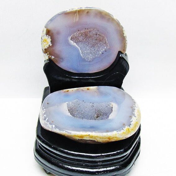 トレジャーメノウ アゲート ジオード 台座付属 一点物 175-1556