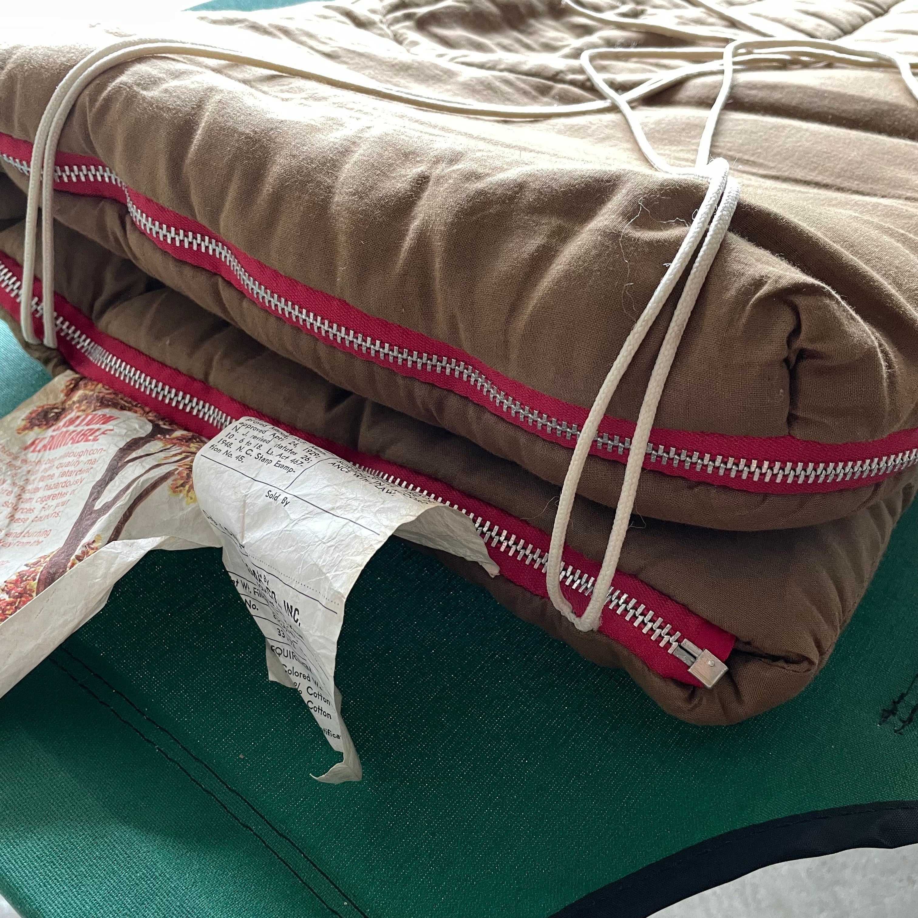 コールマン ビンテージ スリーピングバッグ ダックハント ブラウン