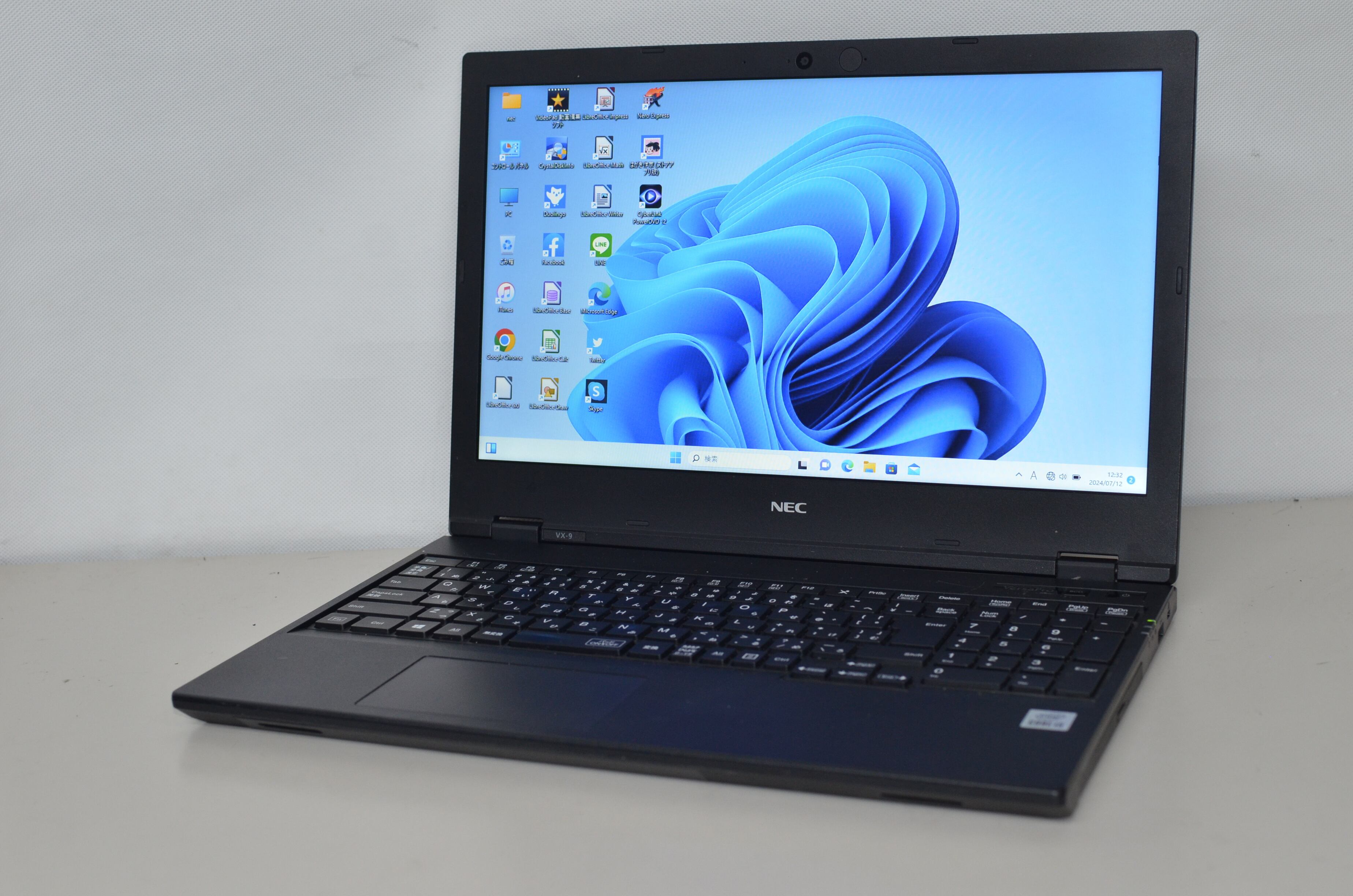 中古ノートパソコン ASUS X750J Windows11+office 爆速SSD512GB core