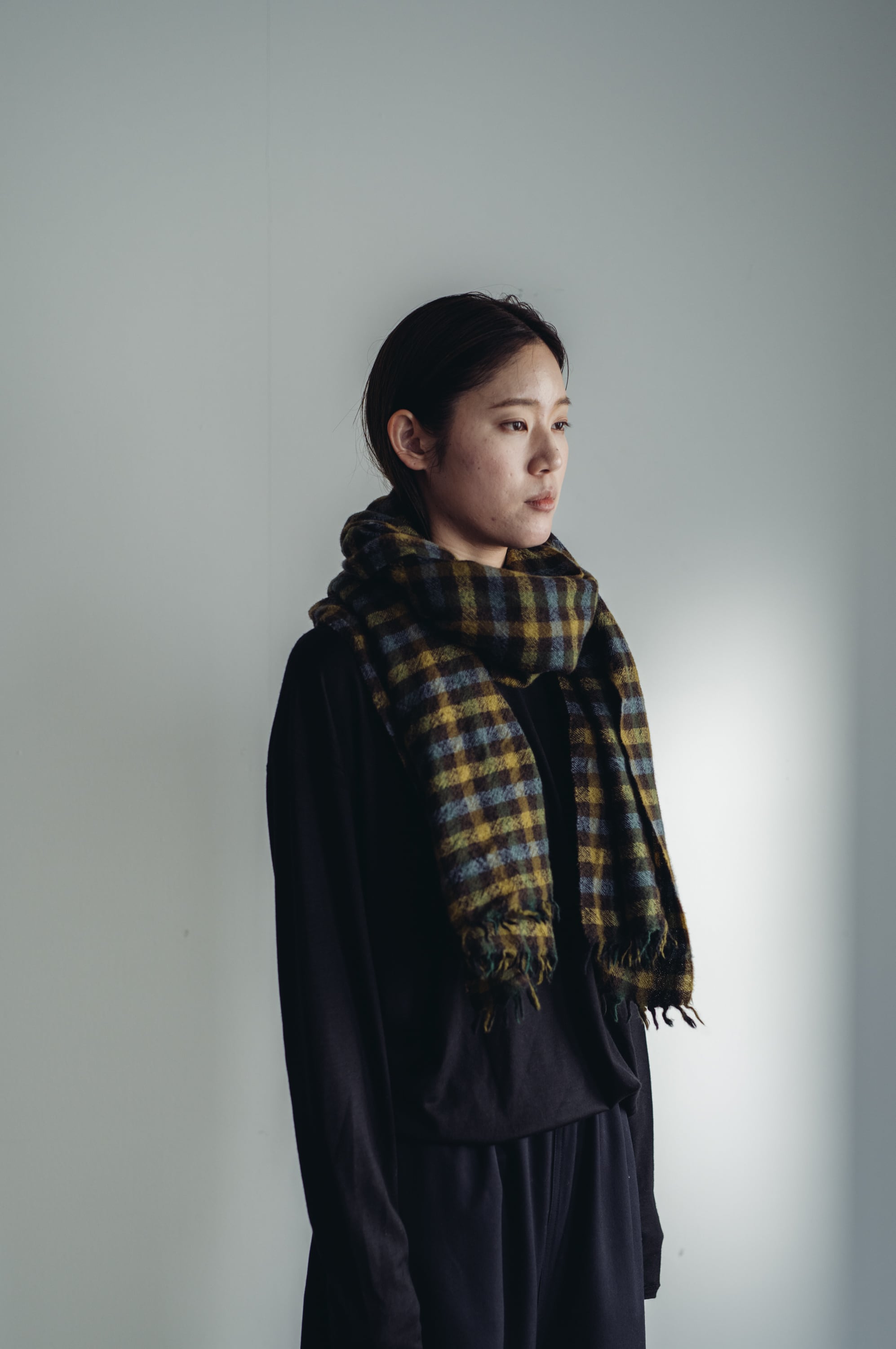 02441-1 check stole / brown,green,mustard,sax