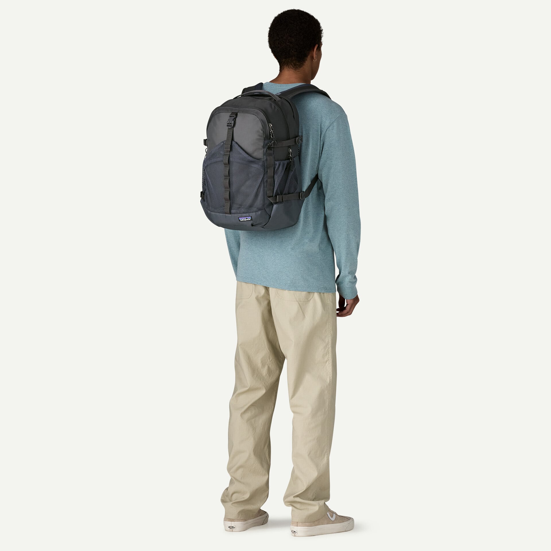 2026 NEW MODEL パタゴニア レフュジオ デイパック 30L Smolder Blue
