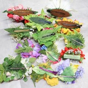 フラダンス 小物 まとめ売り 70点以上 セット レイ フラワーレイ リーフレイクウペエ ネックレス ブレスレット 赤 白 黄 緑 ピンク カラフル 小道具 アクセサリー ヘアクリップ ヘアアクセサリー タヒチアン ホワイト系 グリーン系 レッド系 イエロー系