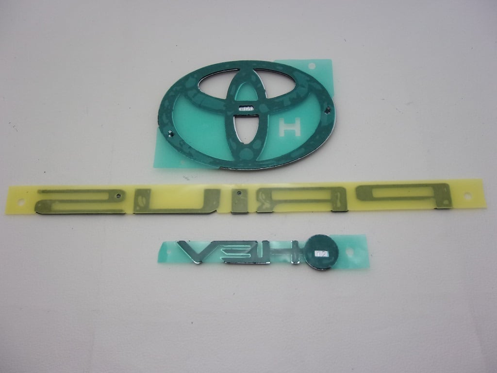 60系プリウス ( PRIUS ) カラーNO202ブラックエンブレム フロント&リア