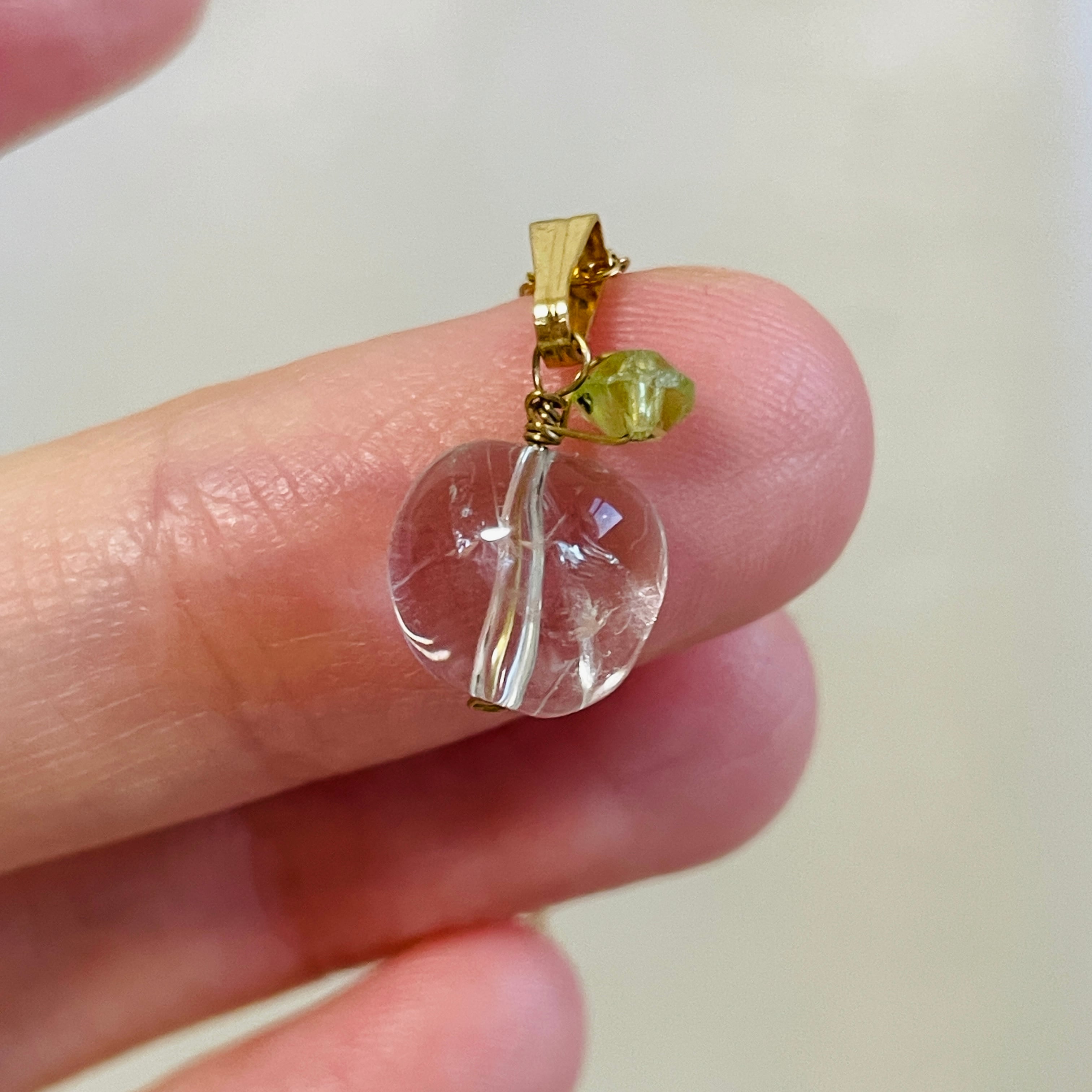 数量限定 】97 juicyｼﾘｰｽﾞ 青リンゴ ／イヤリング ピアス グリーン