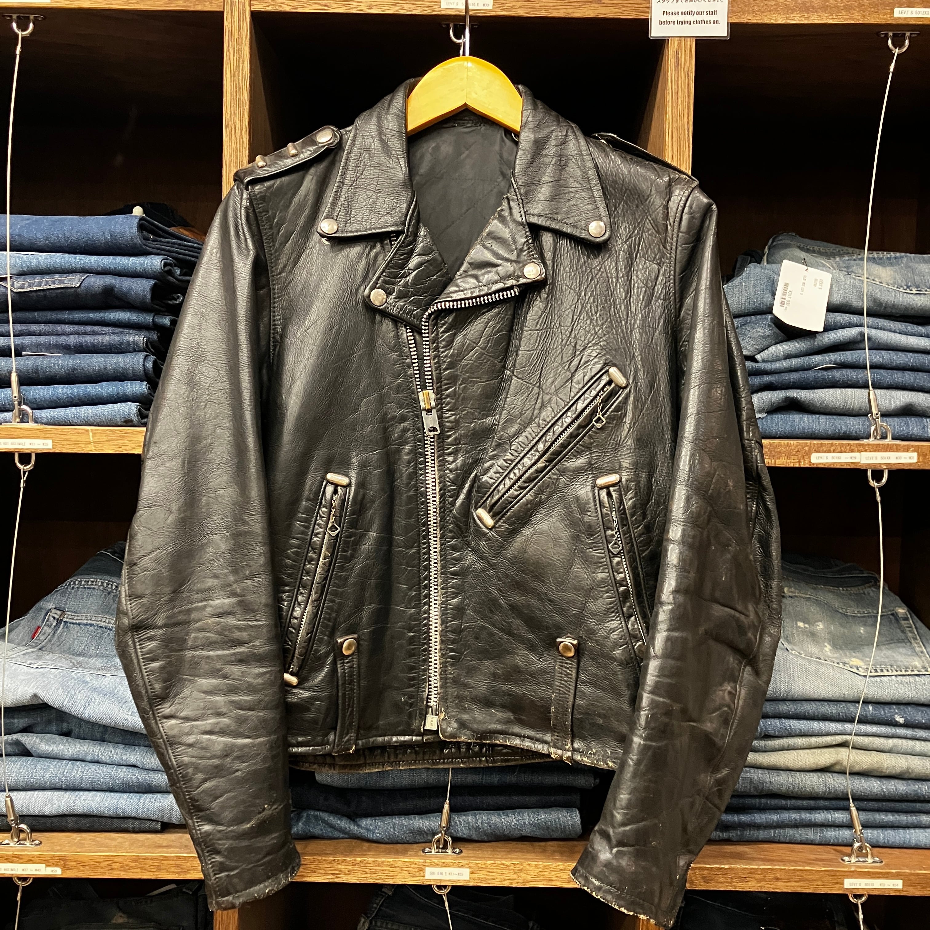 LEATHER | safarionline