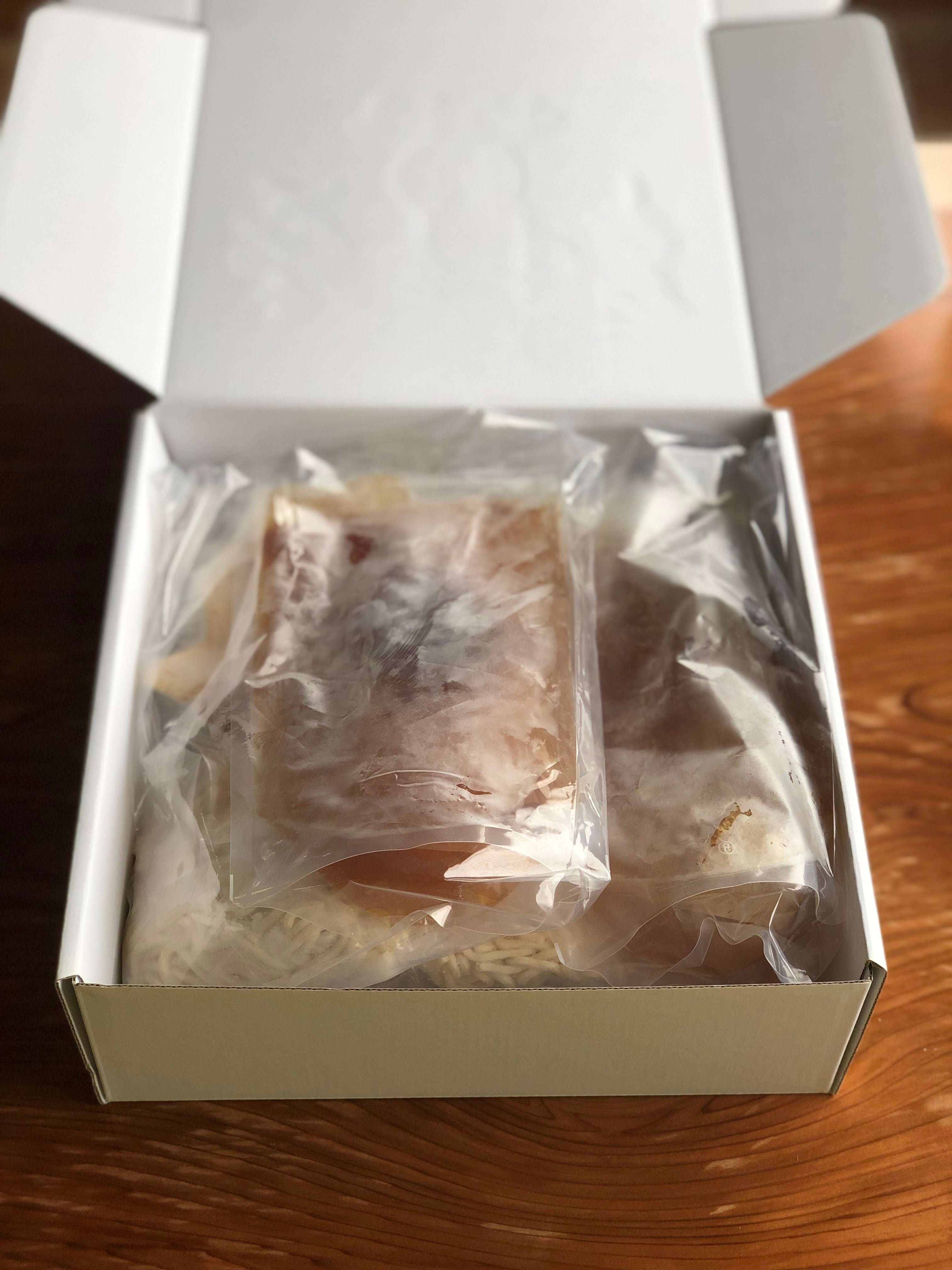 化粧箱 | 中華そば ひらこ屋 オンラインショップ