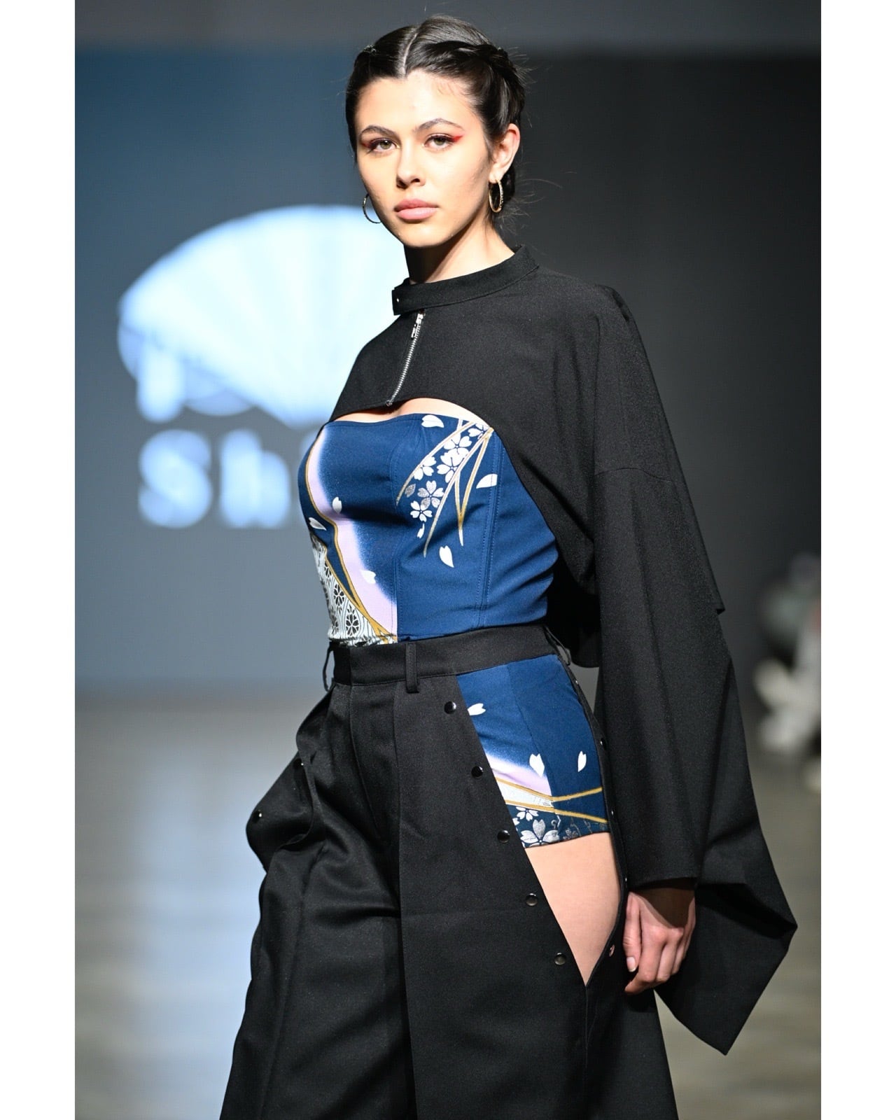 【サラマリカ】Srideri Gather Short Jacket sara mallika（サラ マリカ）の「【SARA MALLIKA】SRIDERI GATHER