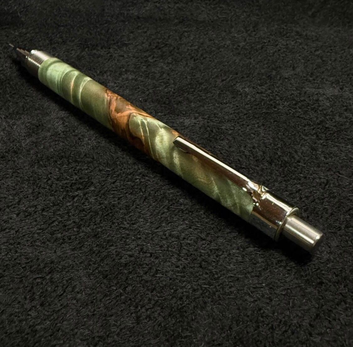 262栃トラ杢スタビ 木製シャーペン 超低重心溝付き ステンレス | handwood