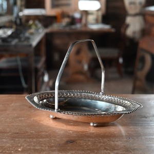 Basket / バスケット〈 プレート・トレー・カフェ・シルバー・店舗什器・アンティーク・ヴィンテージ 〉113665