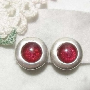 赤い石のラウンドイヤリング  アクセサリーのセール通販  11537E