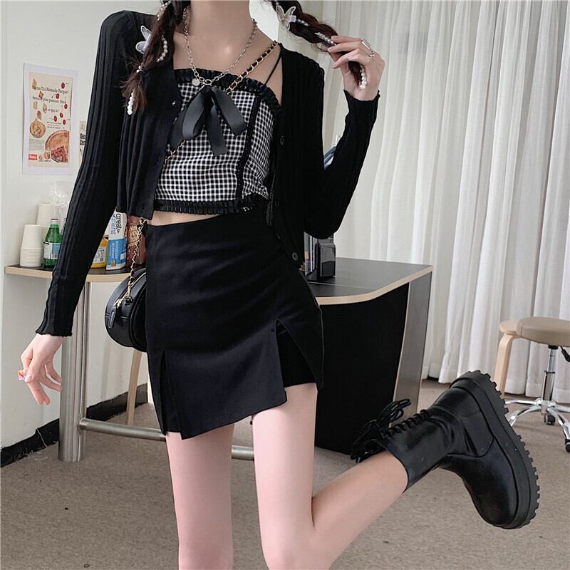 格子柄サマーリボントップス ショートブラックシャツ 夏物 ブラックストロベリース65889891174
