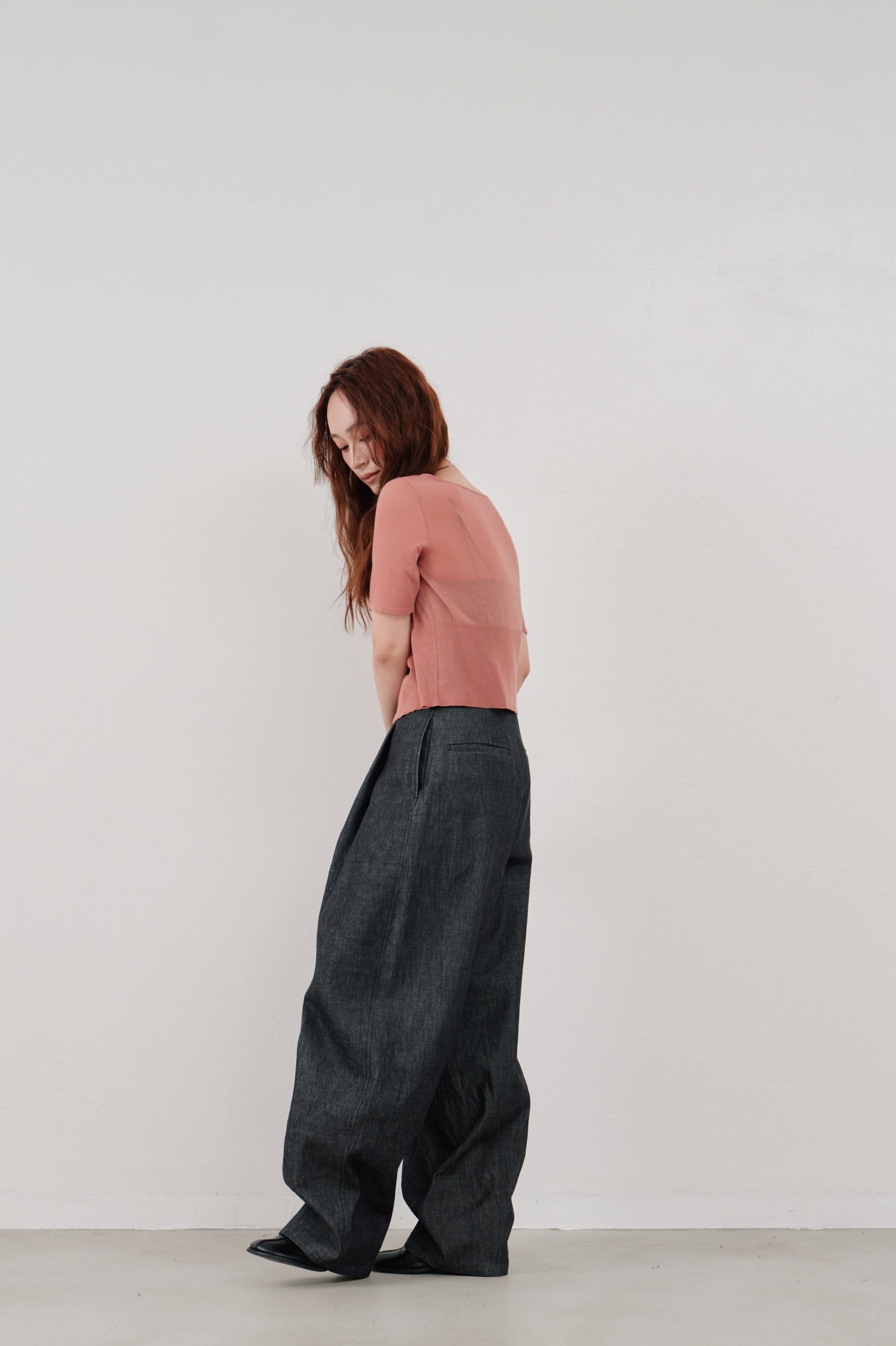 Hella cropped sheer knit cardigan クロップドシアーカーディガン