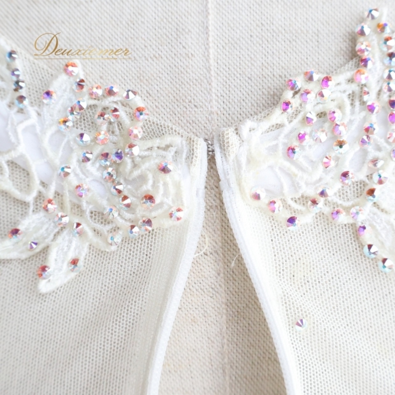 社交ダンス 衣装 スタンダードドレス ワンピース ドレス スタンダード SEKINE セキネ 白 フリル レース 上品 ダンス パーティ 発表会 かわいい ホワイト系 お洒落 フェミニン 大きな袖シンプル ふんわり