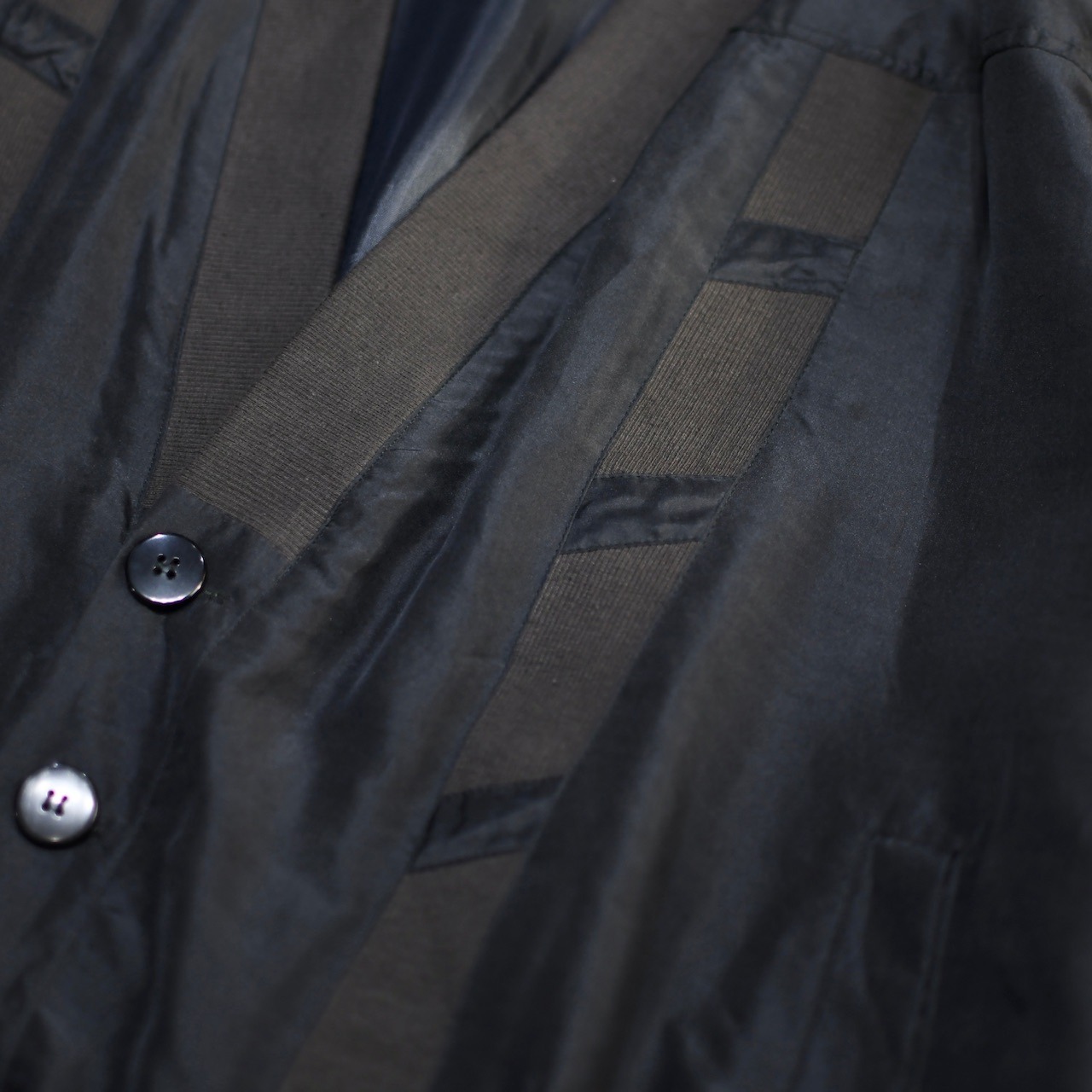 cardigan type switching design silk blouson