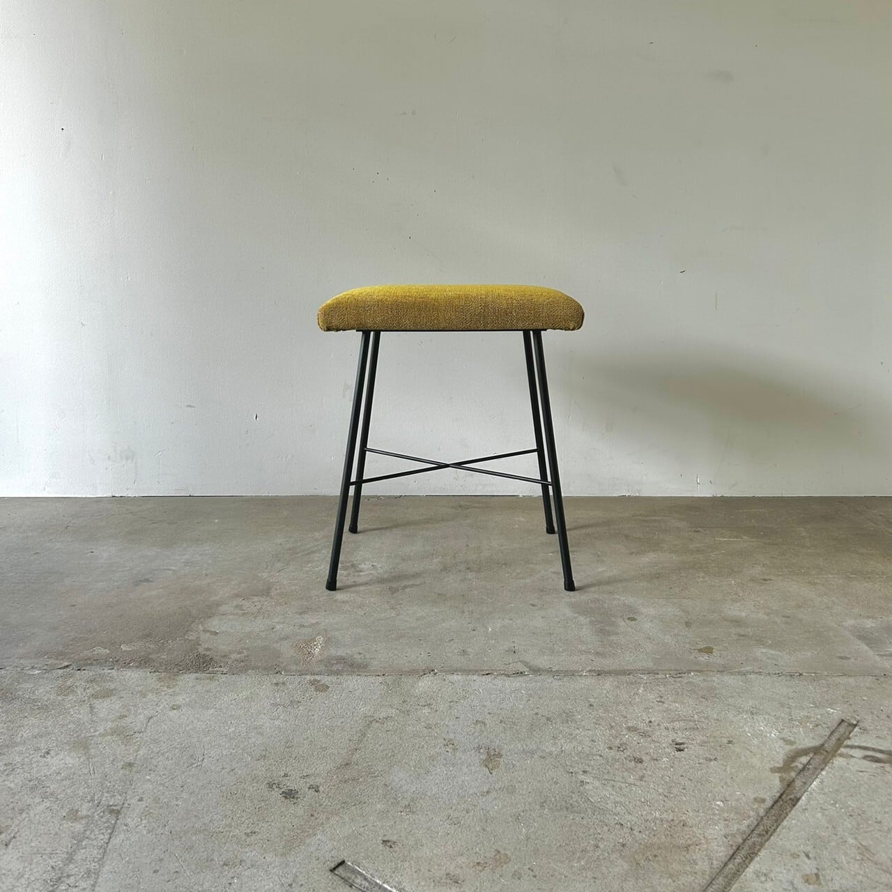 STスツールクッション［YE］0804　