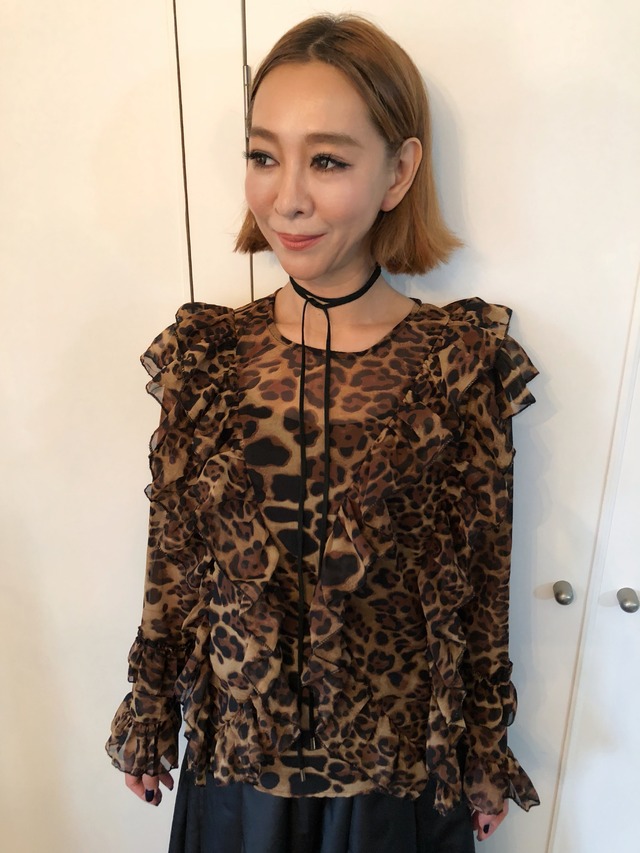 ヒョウ柄 シフォンフリルブラウス