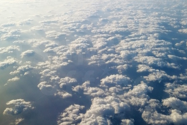 飛行機から見た雲04