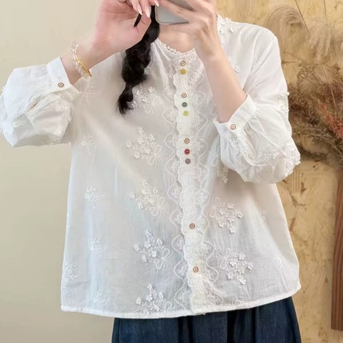 3色/ランダムボタンフラワー刺繍ブラウス ・12497