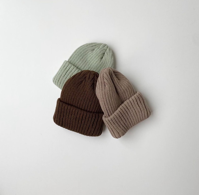 color kint hat