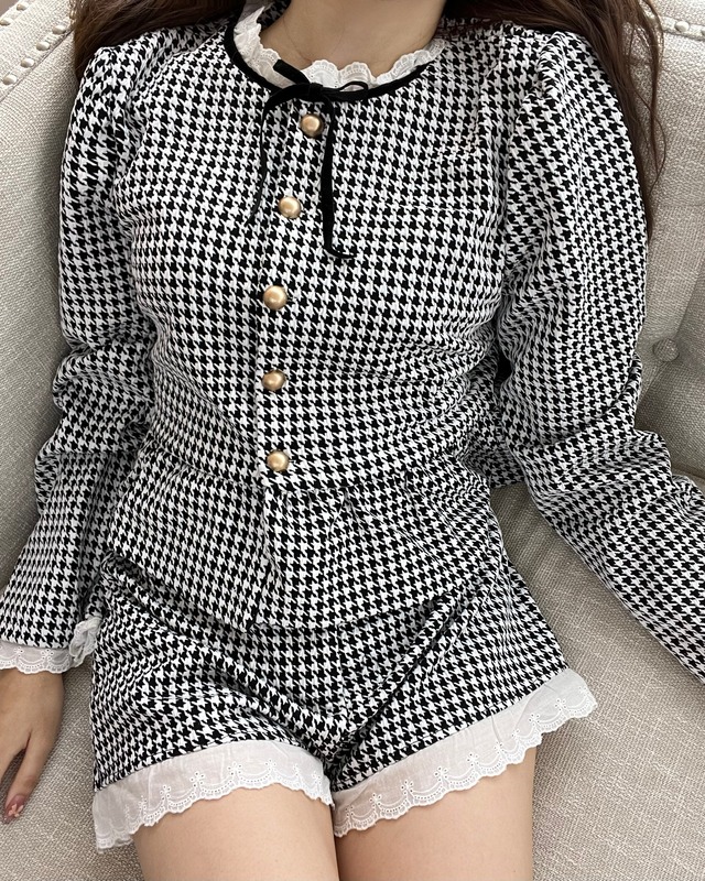 【more than cutie pie】houndstooth peplum setup　(LAST2)