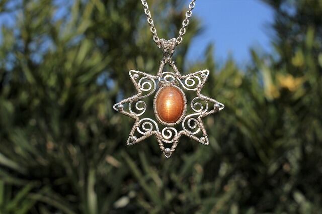 Sunstone silver925 wirewrapping sun pendant