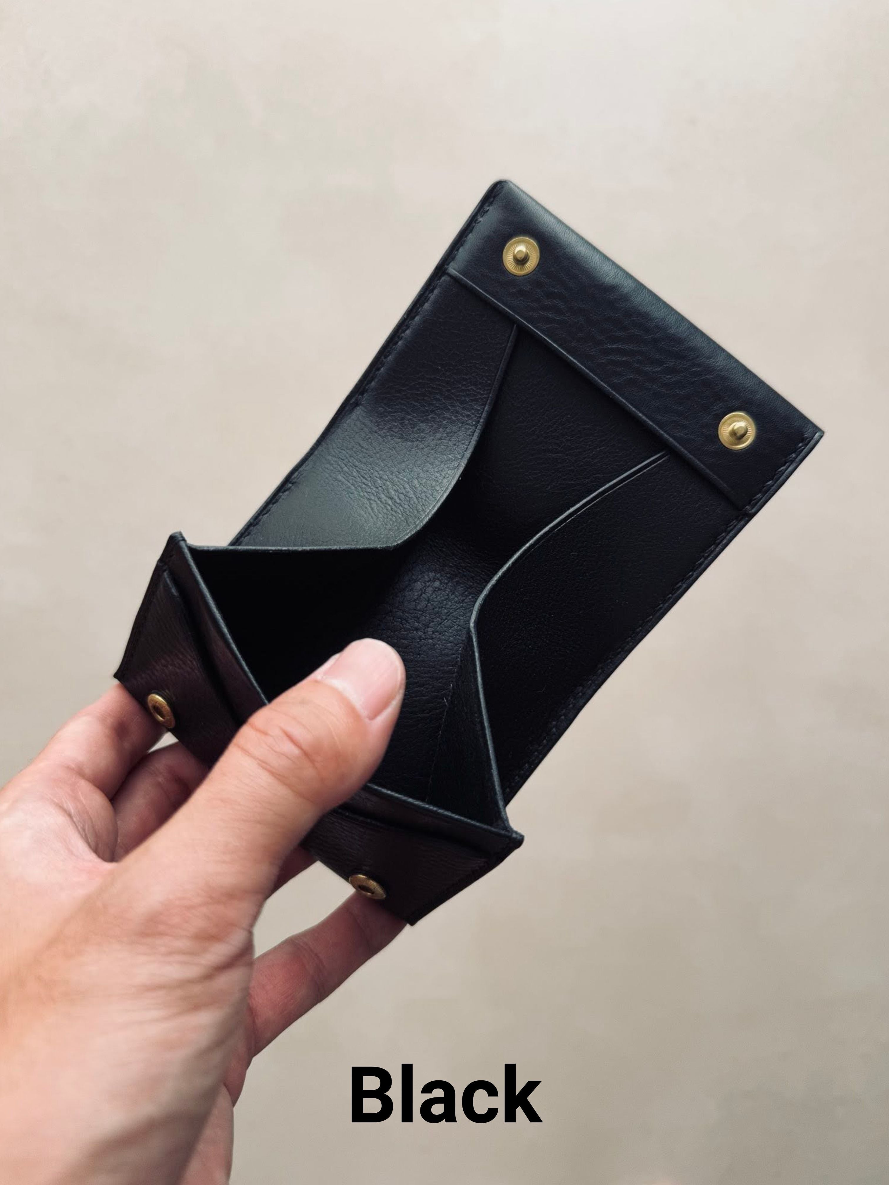 ギャルソン型二つ折り財布｜コンパクトウォレット｜NEBRASKAレザー