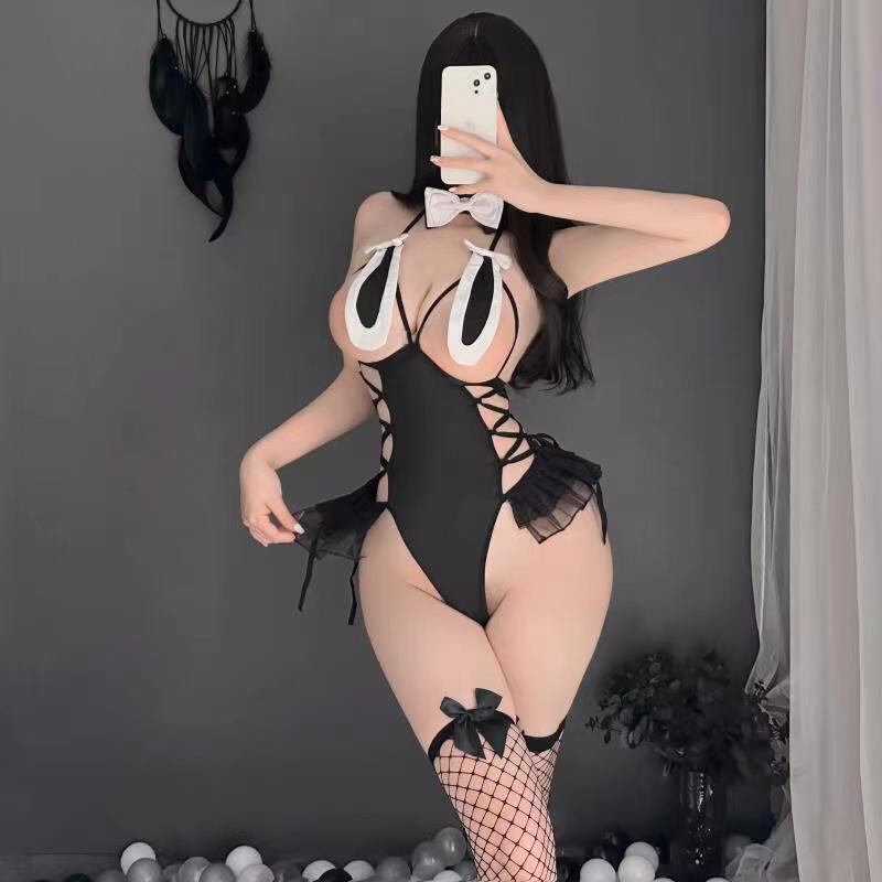 【バニーコスプレ】セクシーバニー・ブラックオープンテディ|サイド編み上げ&ふわふわ尻尾付きランジェリー