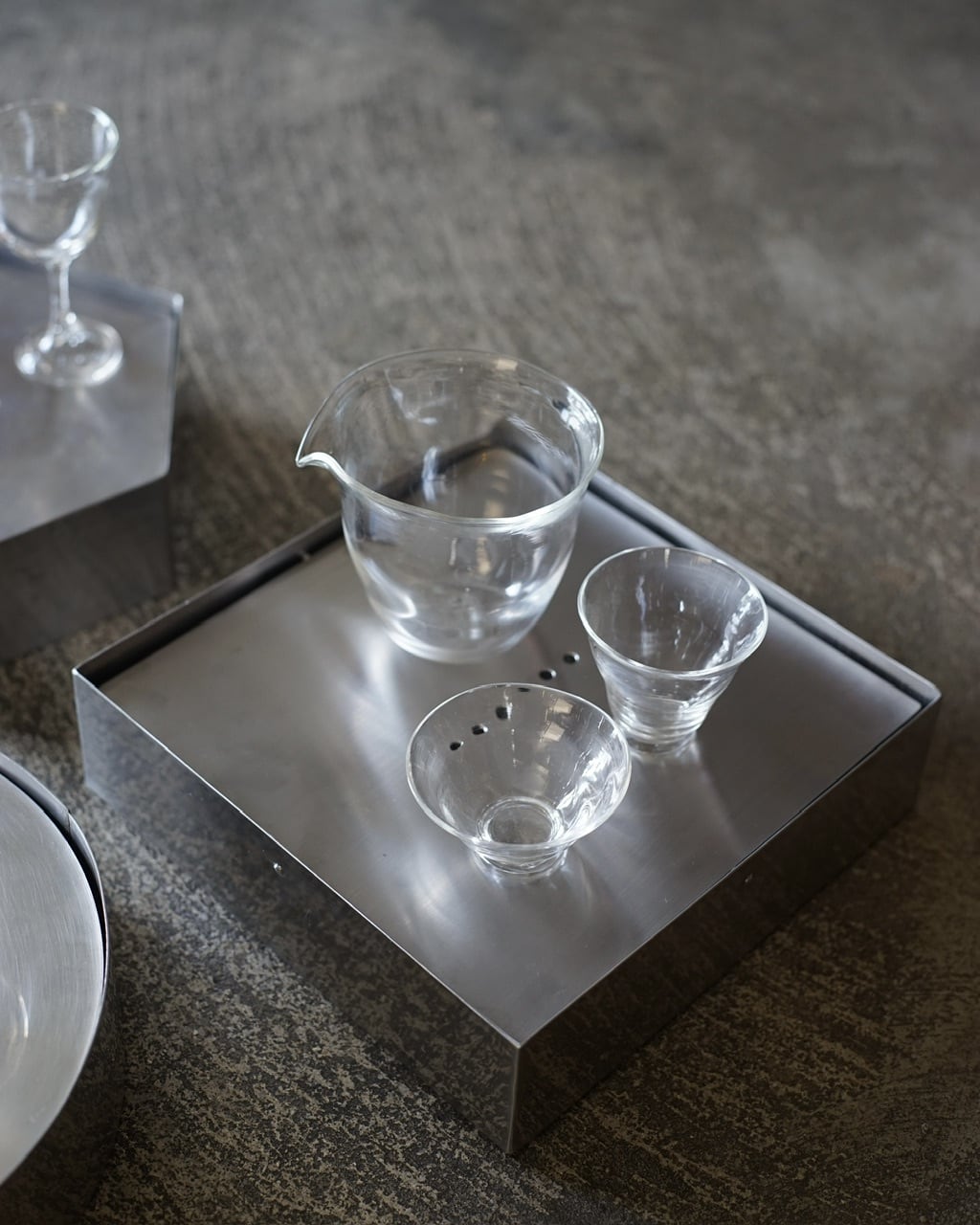 Grau 茶池 〈四角〉 | 茶樓雨香