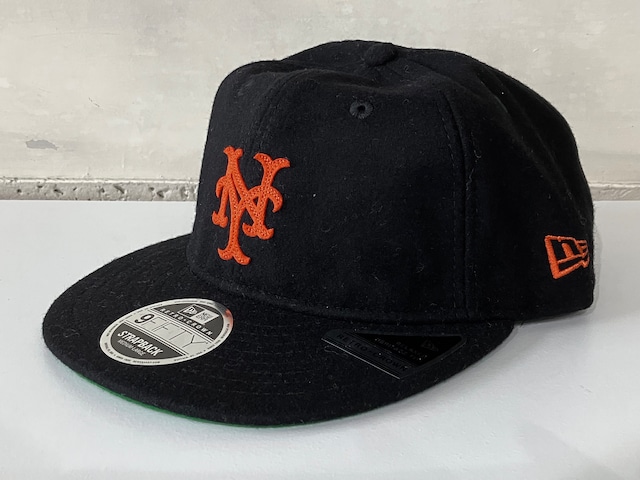 NEW ERA NEW YORK METS 9FIFTY STRAPBACK MELTON CAP (BLACK)