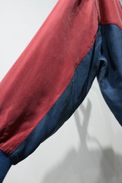 ATHLETIC switching design silk hooded blouson