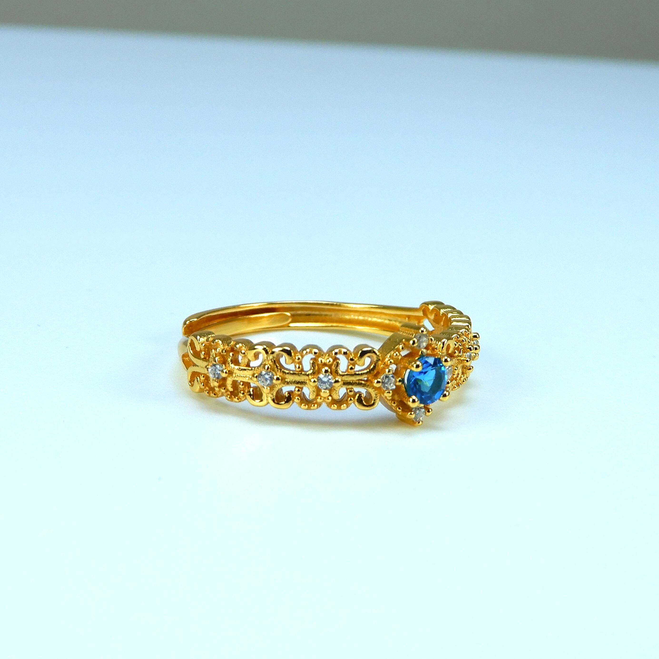 ♦︎ネオンブルーアパタイト♦︎YGカラー《0045》