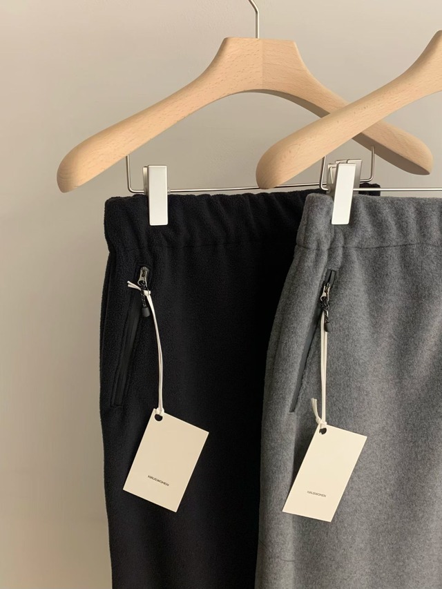 (予約) HAUS / Roa fleece skirt 2color