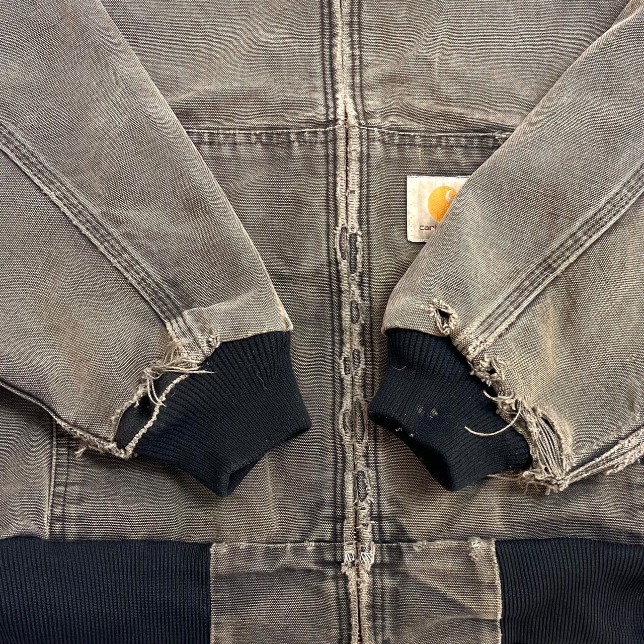 about XL ] Carhartt 90