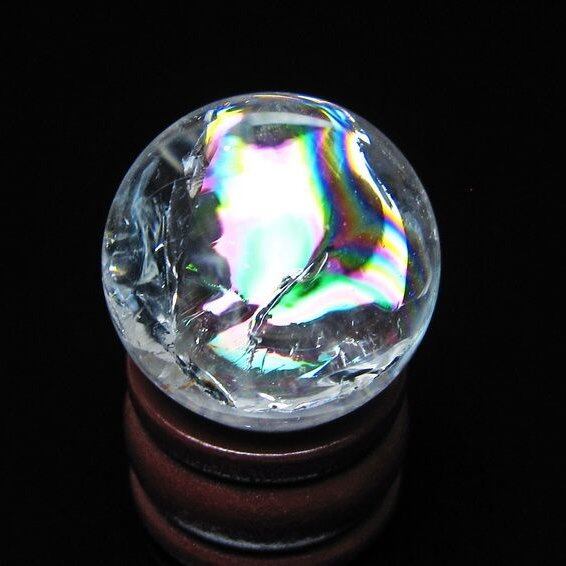 アイリスクォーツ 水晶玉 虹入り 25mm 水晶 丸玉 スフィア 置物 原石 一点物 141-8637