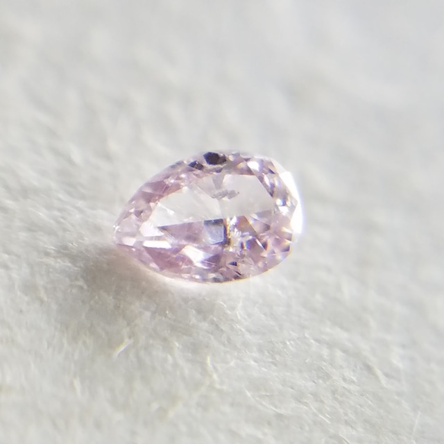 0.047 ct Fancy Light Pink 天然 ピンク ダイヤモンド ルース CGL ペアシェイプ