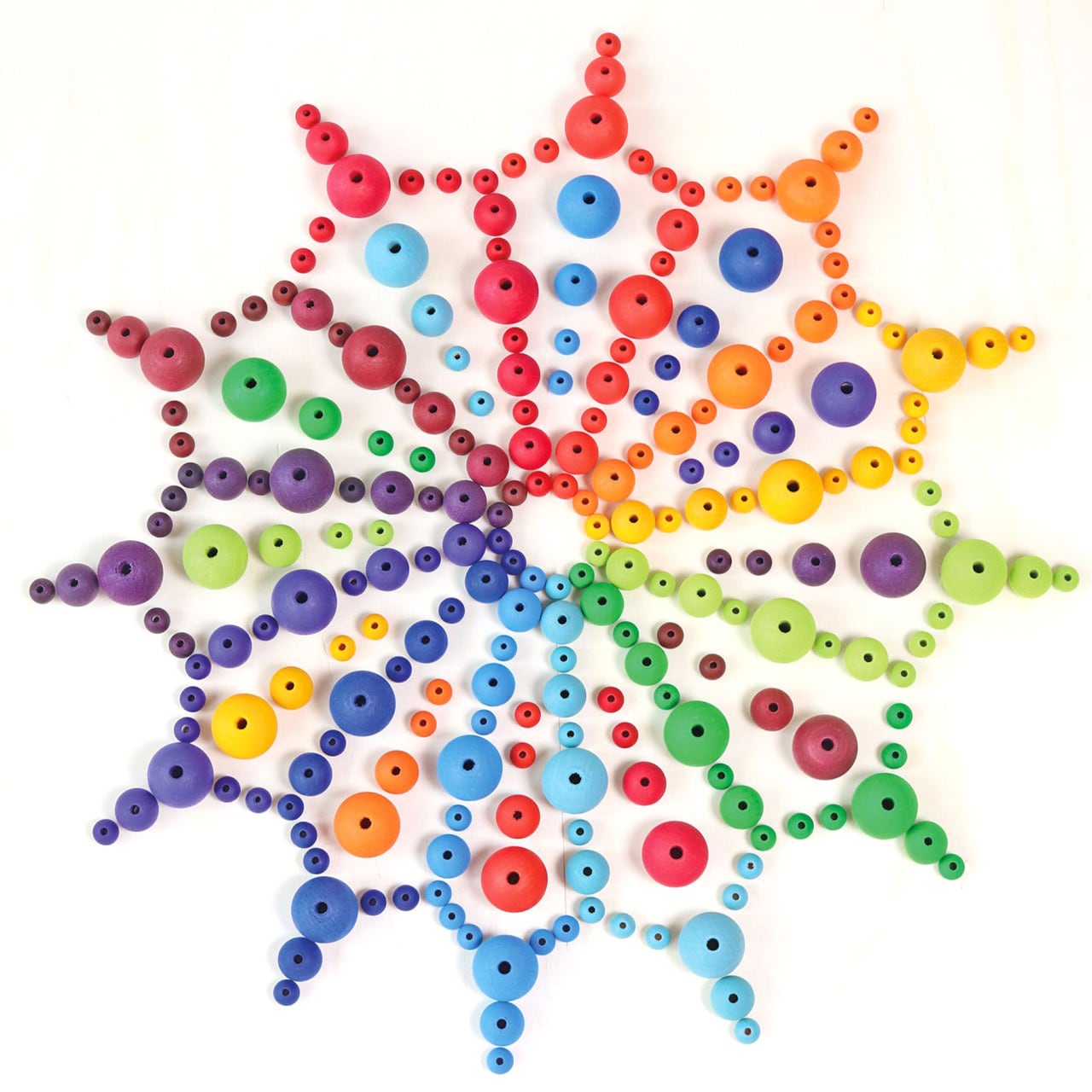 GRIMM'S/グリムス社 木製カラービーズ 180個 楽天市場】ウッドビーズ ビーズ おもちゃ 手芸 木製 パーツ