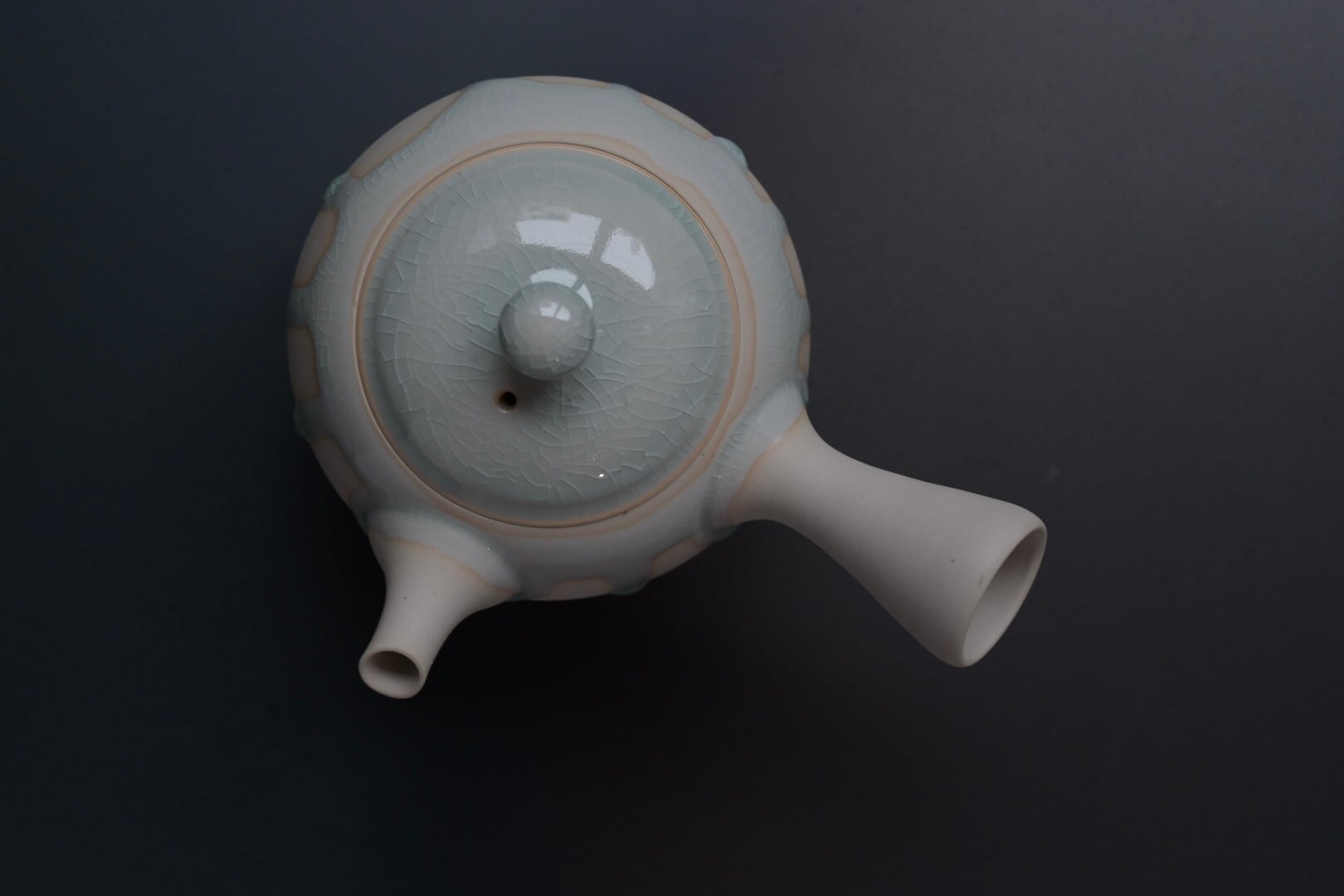 藤田徳太 青磁釉急須 | 鎌倉倶楽部 茶寮