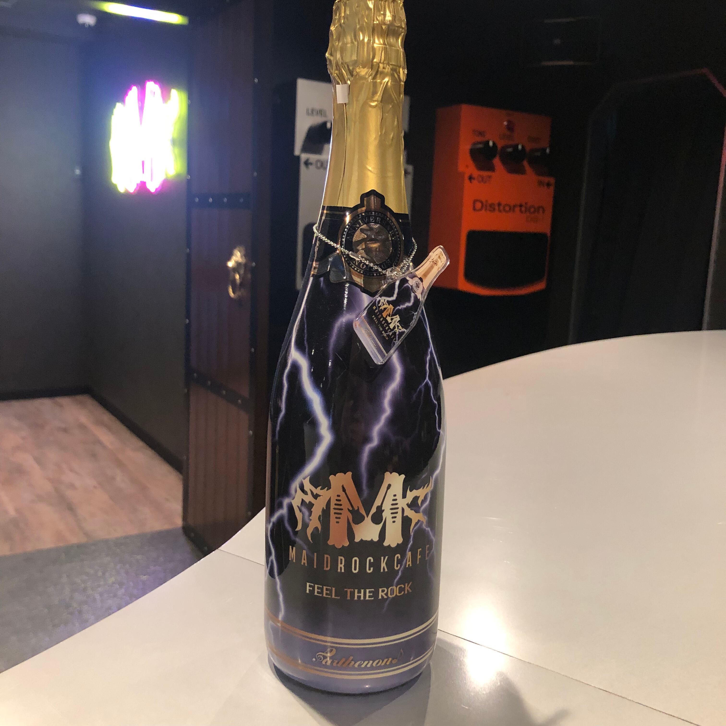 遠隔】オリシャン | MAIDROCKCAFE-OSAKA-