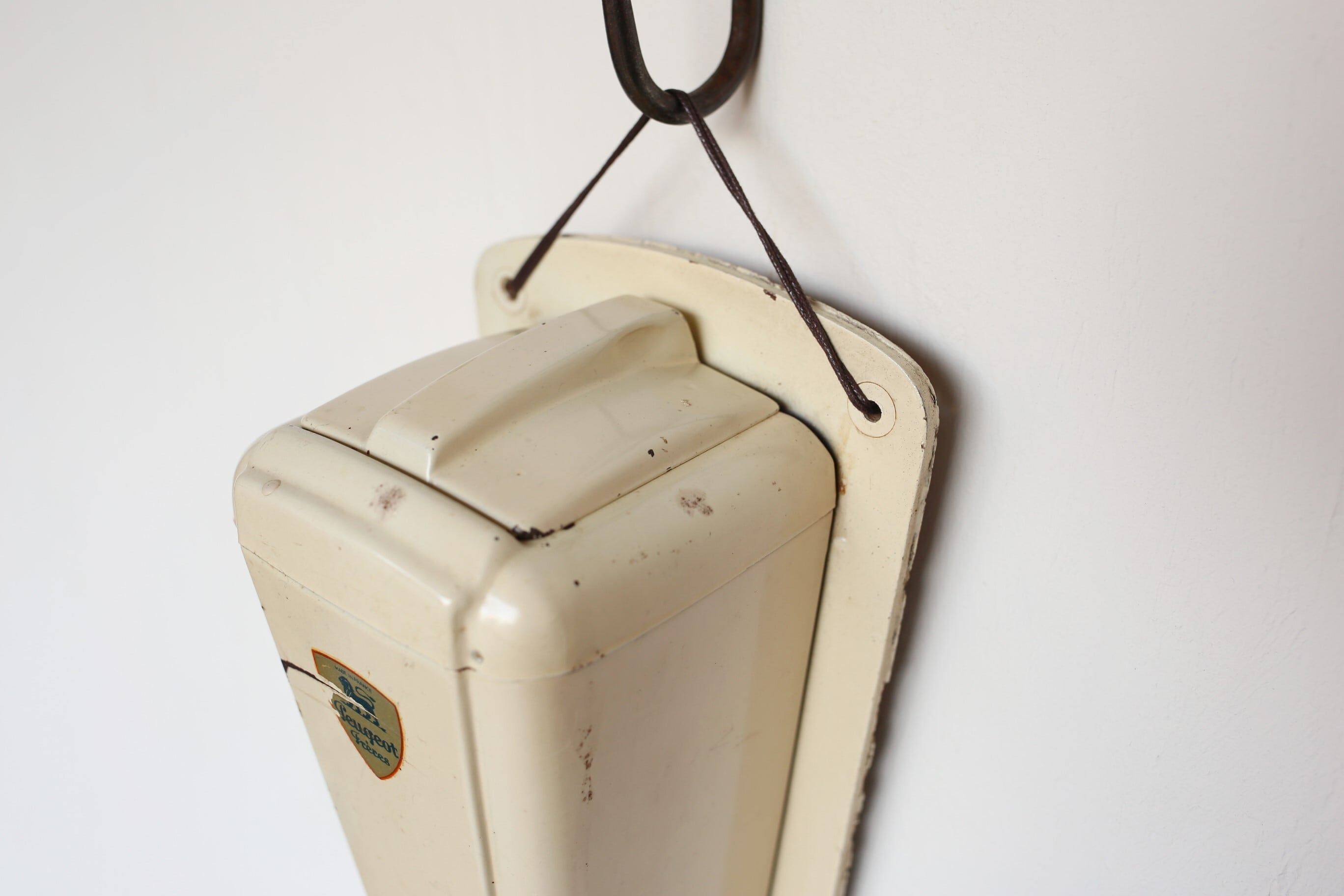 フランス アンティーク ヴィンテージ Peugeot プジョー 壁掛け