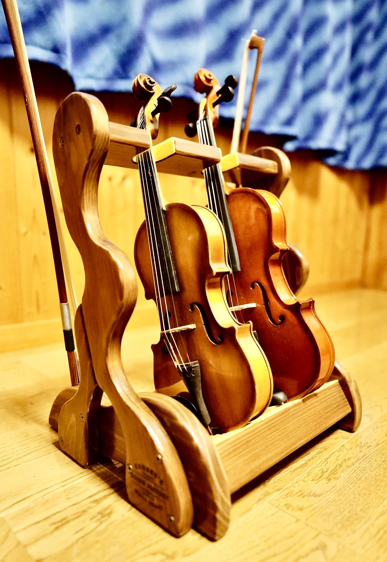 バイオリン・ヴィオラスタンド | 手作り木工 レスポーラー夢工房