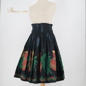 フラダンス 衣装 ブラック系 ウリウリ柄 ハワイアンプリント フラ ダンス レッスン 練習 アロハ おしゃれ 大人っぽい 上品 華やか 鮮やか シングル スカート ブラウン系 グリーン系 イエロー系 グレイ系 黒 緑 茶 黄 ふんわり アロハシャツ フラスタイル おしゃれ衣装 チュニック デザイン フェスティバル フラ教室 発表会 ハワイデザイン 柄スカート ハワイアン ファッション レディース かわいいスカート