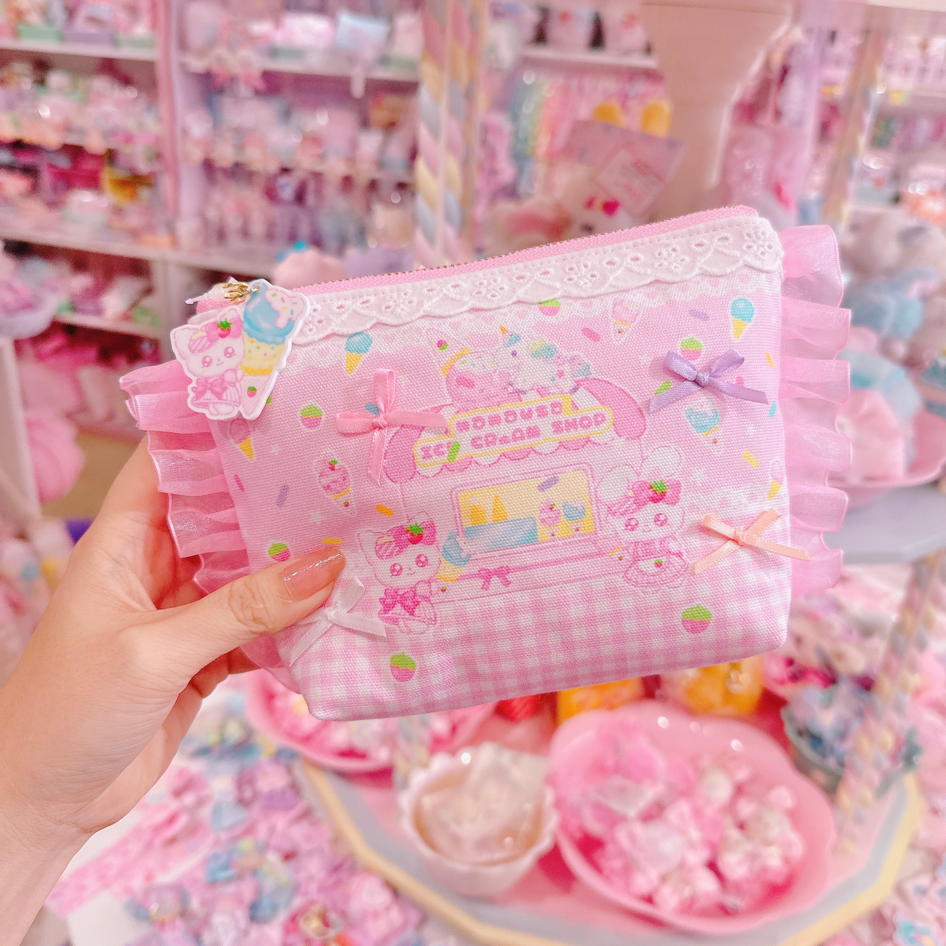 【E7】151-13フリルポーチ